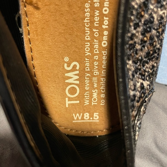 New Never Worn Women’s Tom’s Alpargata Leopard Sequin Sparkle - Picture 5 of 5